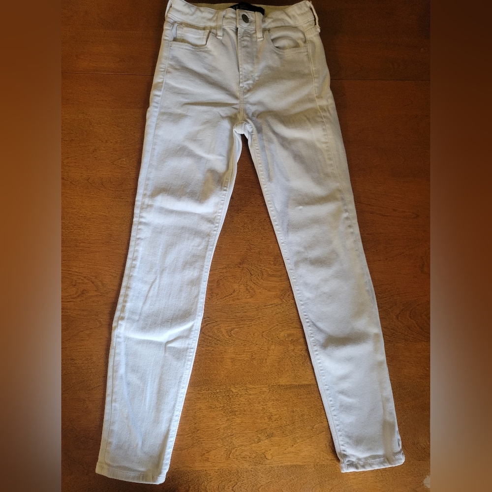 GAP Women's High Rise White Jeans | 24S
